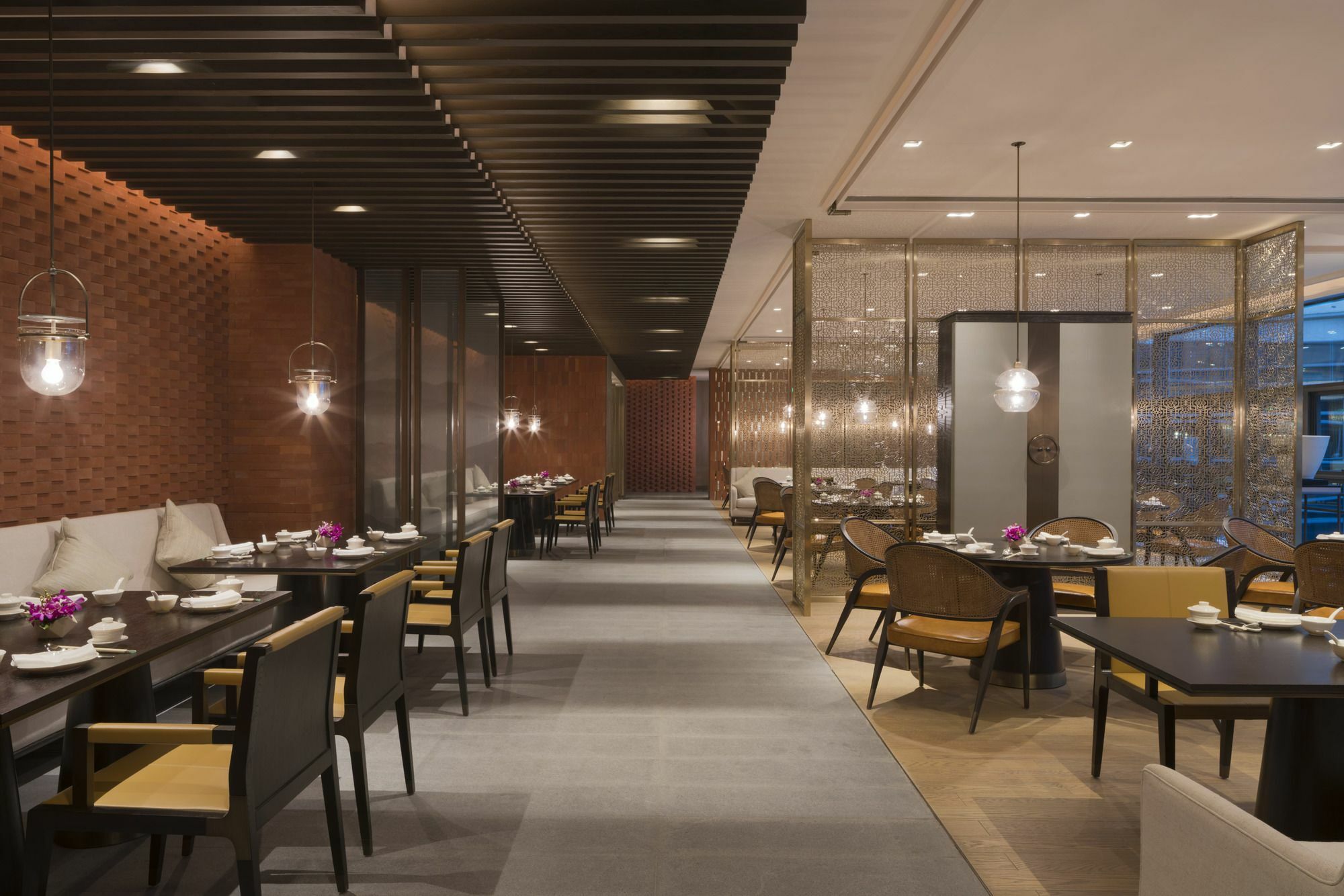 Отель Hyatt Regency Shenzhen Airport Экстерьер фото